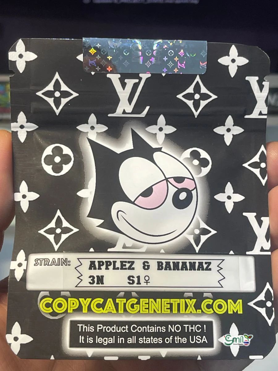 Applez and Bananaz 3N S1 — 2